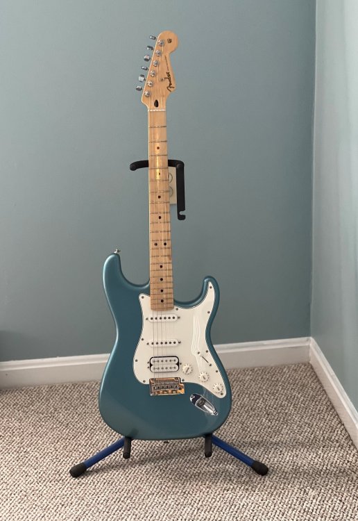 Fender Player Strat 2.jpeg